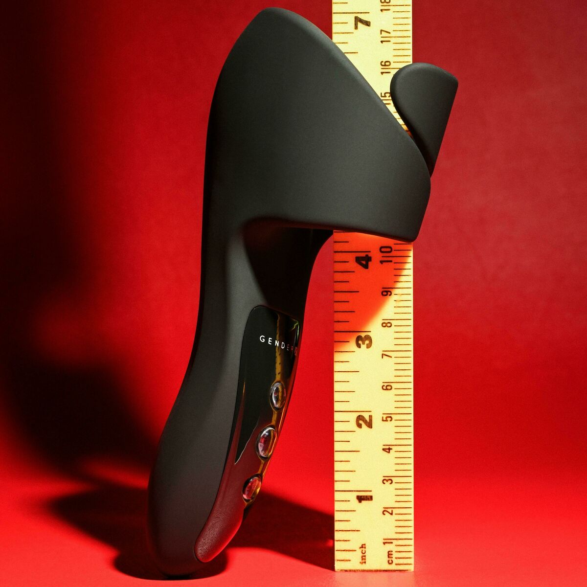 V7HED344E6CBAA910BAF360336906920266R7068247P6