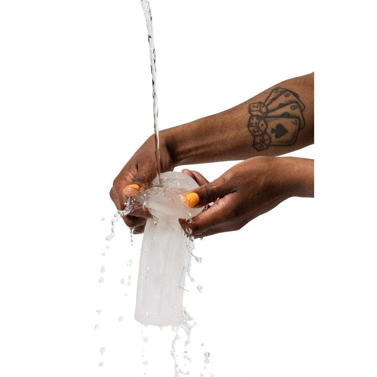 V5H2003483B6AF1464E09B195A9F84A08C7R4799354P5